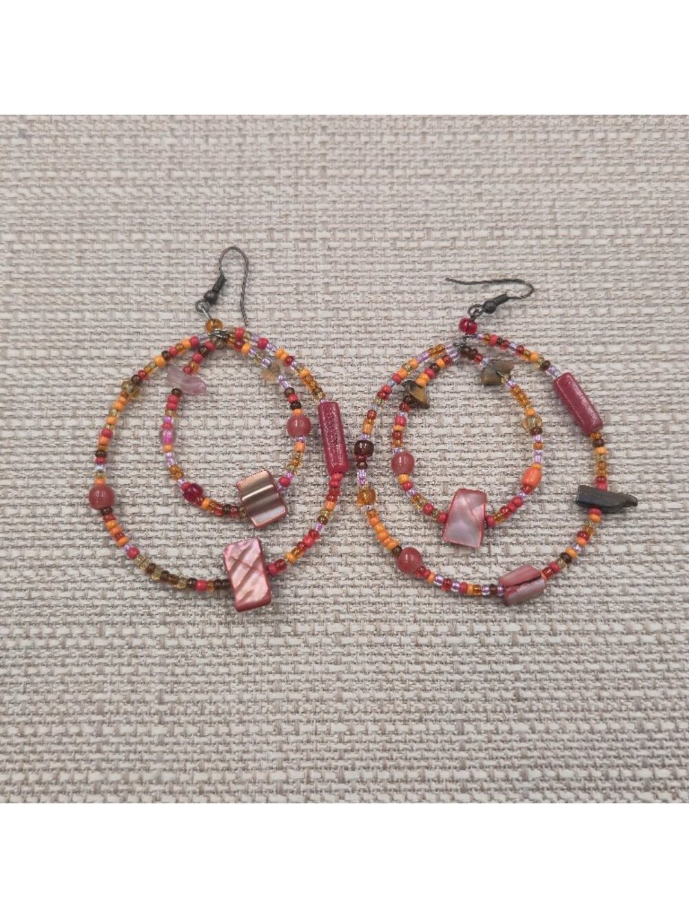 Handmade Red and Orange Beaded Hoop Dangle Earrings B1220 - Picture 1 of 5